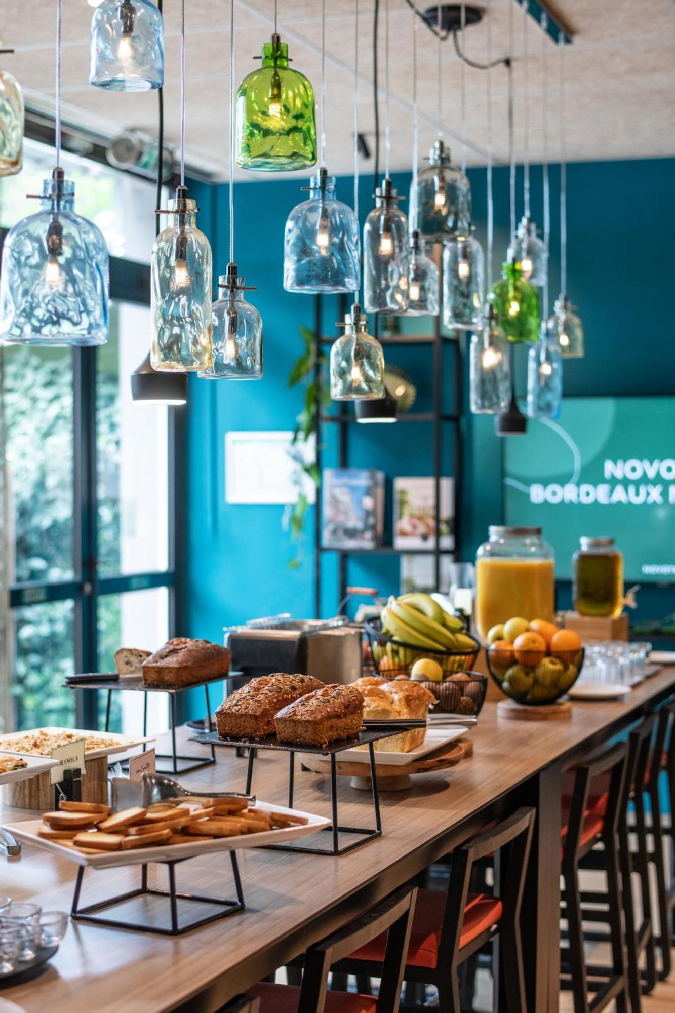 Novotel Bordeaux Merignac Экстерьер фото