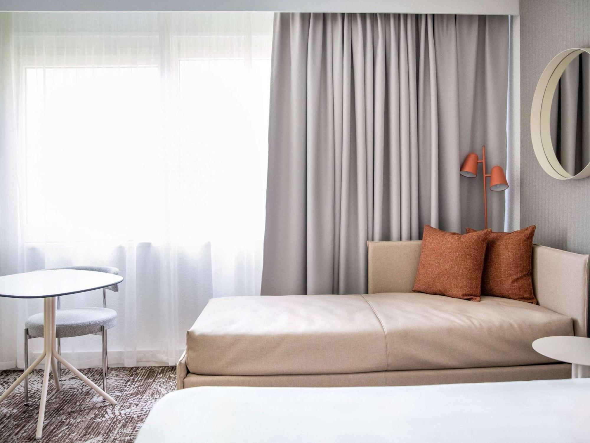 Novotel Bordeaux Merignac Экстерьер фото